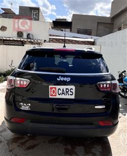 جيب كومباس